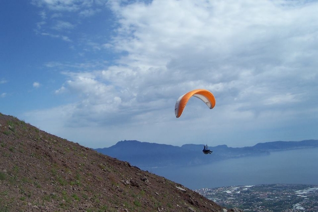  Vuelo sobre la costa 